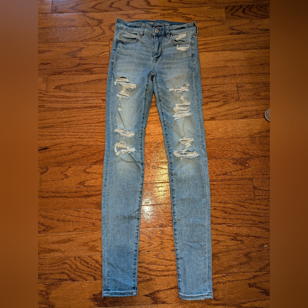 American Eagle jeggings / distressed skinny jeans - size 4 x long - high rise